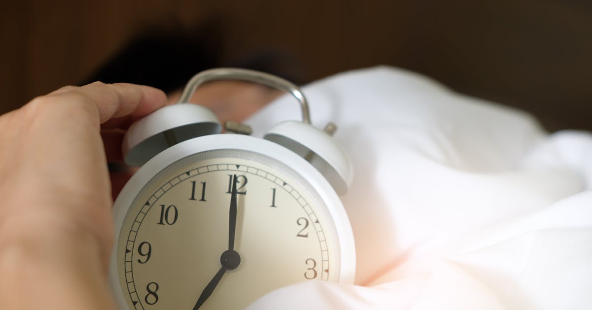 15 Hacks for Deep, Restful Sleep
